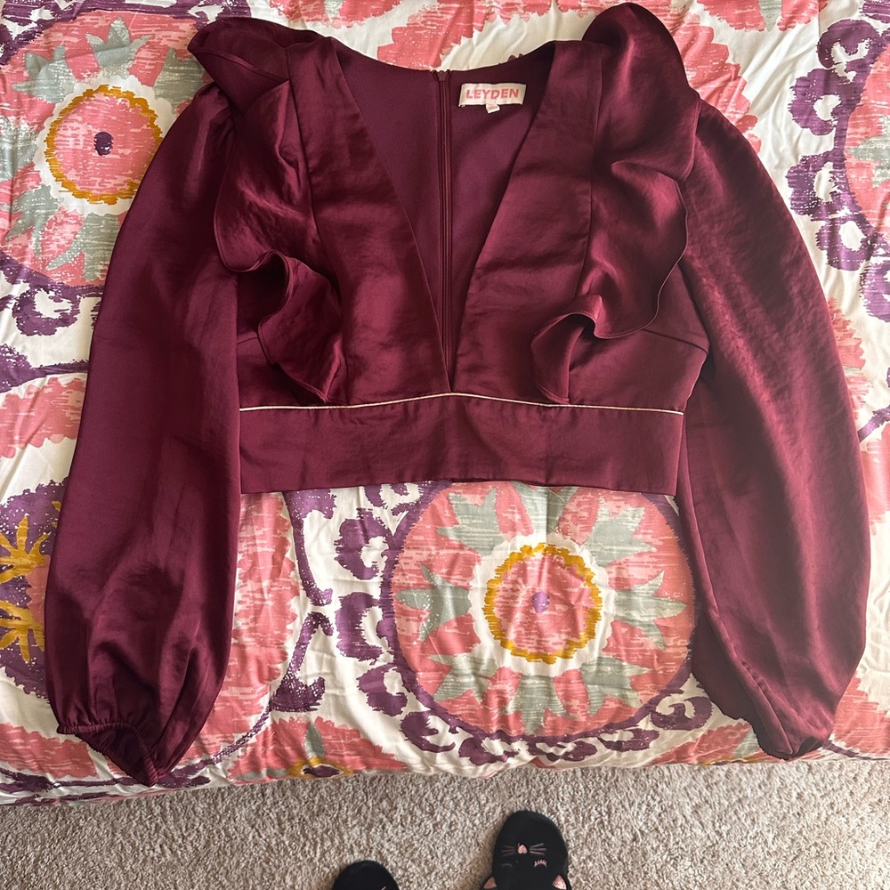 Crop Top - Picture 3 of 3